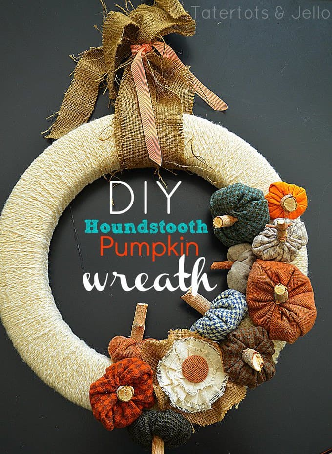 Houndstooth-Pumpkin-Wreath Houndstooth Pumpkin Wreath favorite fall craft ideas