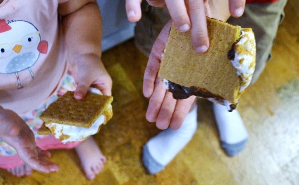 s'mores bar