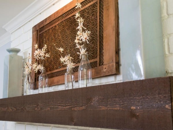 fixer upper photos 1-Room_detail_AFTER_mantle-and-decor_444929-1018673_jpg_rend_hgtvcom_1280_960